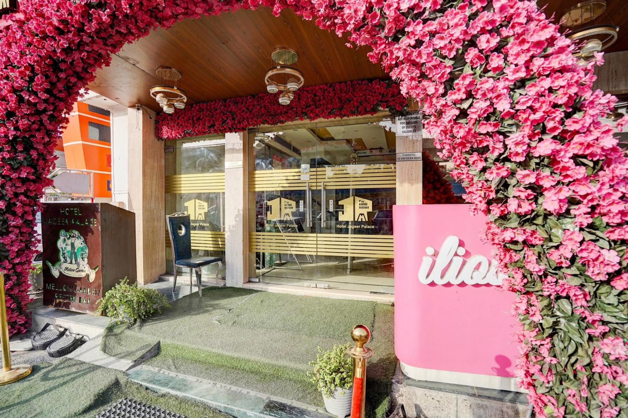 Hotel Townhouse Jageer Palace Near Mayapuri Chowk 4*